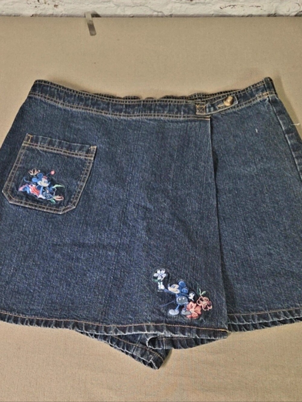 Vintage Disney Embroidered Denim Wrap Skort Dark Wash Blue Jean Size Large